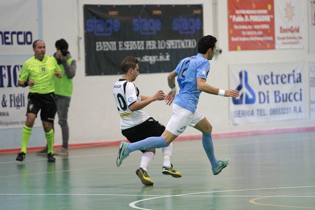 入了精彩的 入了精彩的